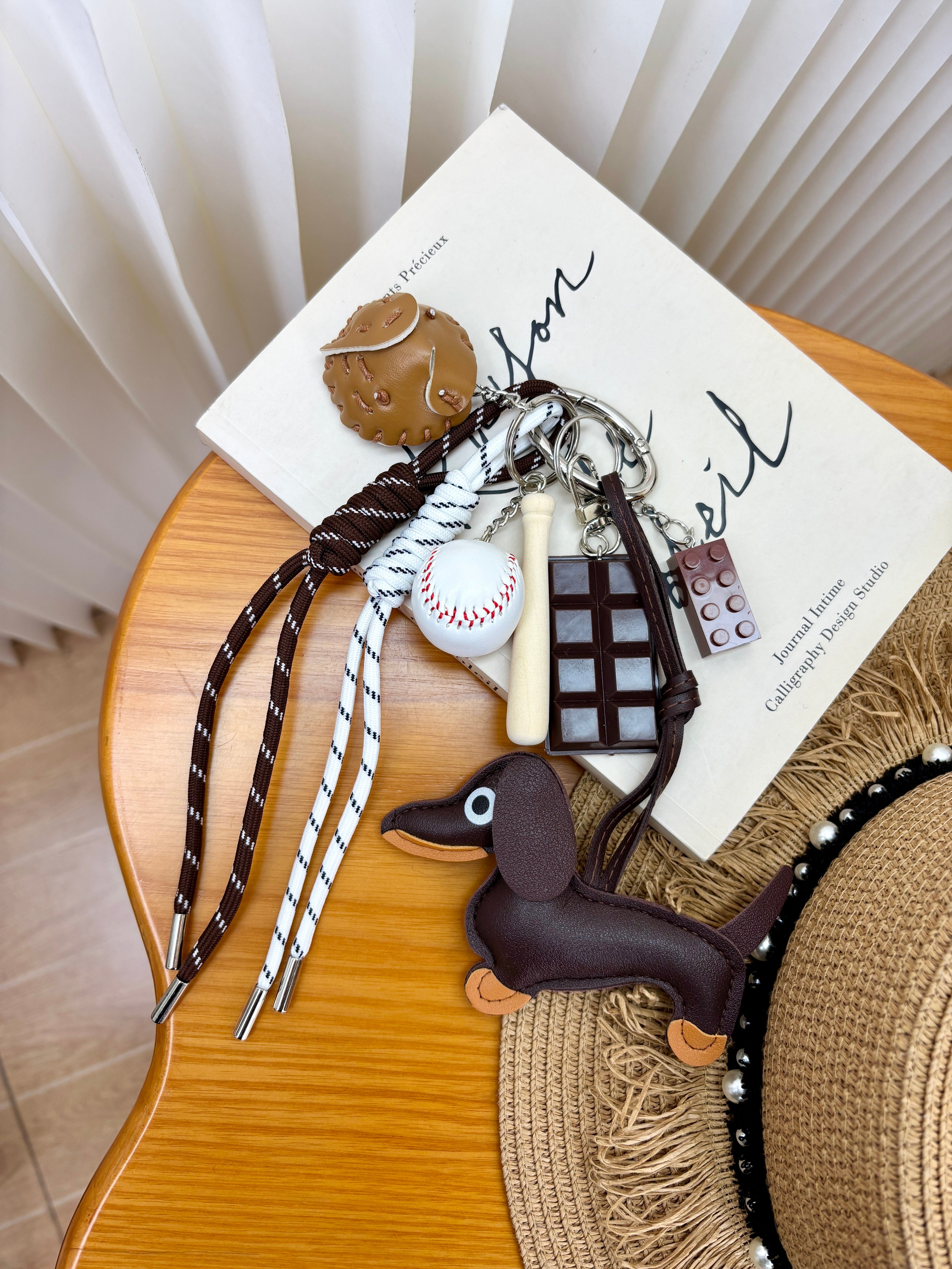 DACKEL BASEBALL CHARM