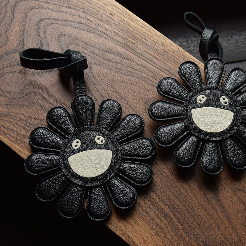 BLUME CHARM